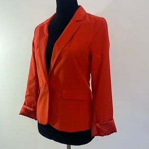 Timeless vibrant red blazer by Frenchi.